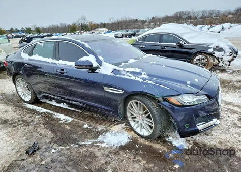 2016 Jaguar Xf Prestige z USA, uszkodzony, nr VIN SAJBE4BV3GCY18844